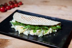 Piadina 4 Formaggi image