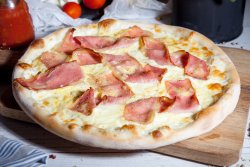 Pizza Carbonara 1+1 image