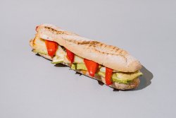 Sandwich cu halloumi    image
