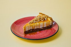 Caramel & Peanuts cheesecake image