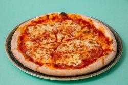 Pizza Pepperoni image