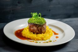 Grilled beef tenderloin with risotto image