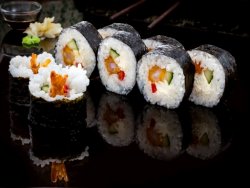 Ebi Tempura roll image