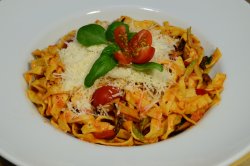 Tagliatelle cu legume image