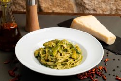 Tagliatelle al pesto image