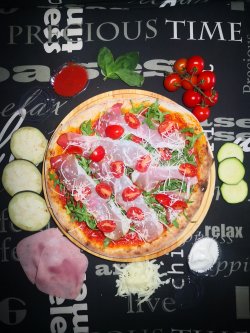 Pizza Contadina medie image