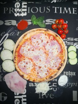 Pizza Prosciutto Cotto mare image