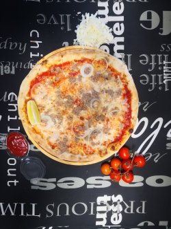 Pizza Tonno medie image