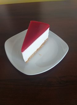 CHEESCAKE CU PIREU DE ZMEURA 100G image