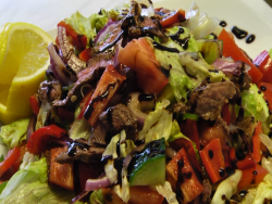 Salata thai cu vita  image