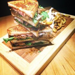 Bbbq pulled pork club sandwich 500 g image