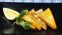 Feta Saganaki prăjită image