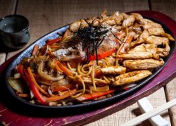 Chicken yakisoba image