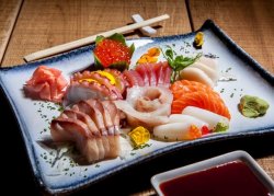 Sashimi for two image