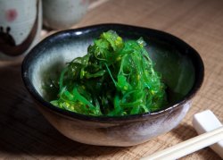 Sea weed salad image