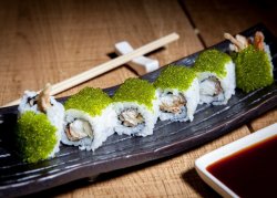 Soft Shell Crab tempura maki image