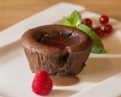 Lava Cake cu zmeură image