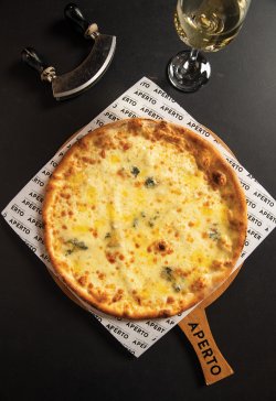 Pizza Quattro Formaggi  image