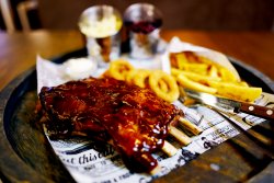 St. Louis bbq ribs image