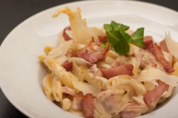 Pasta alla carbonara image