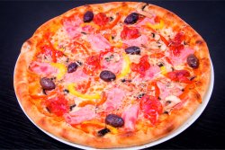 Pizza Capricciosa image