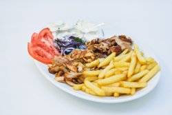 Gyros mixt pita la farfurie image