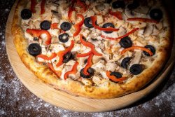 Pizza Pollo image