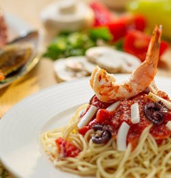 Spaghete cu fructe de mare image