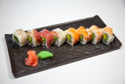 Rainbow roll image