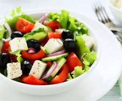 Salată bulgărească image