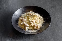 Risotto con pollo e gorgonzola image