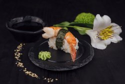 Shrimp Nigiri image