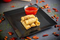 Mini chicken spring rolls image