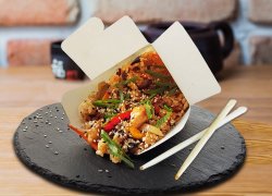 Wok cu orez si pui in sos Teriyaki image