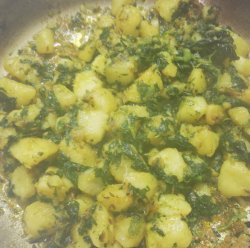 Aloo Palak  image