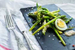 Asparagus with mushroom mayonnaise image