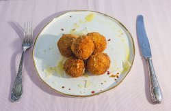 Arancini frutti di mare image