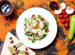 Salată „La Conac” image