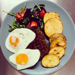 Steak & eggs image