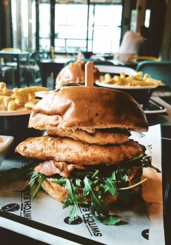 Chicken Halloumi Burger image