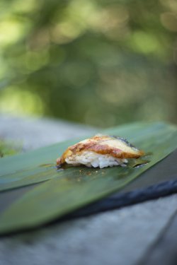Unaghi cu chilli japonez și sos teriyaki image