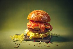 Crrrispy bacon Burger (Only the crispiest) image