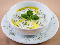 Salată tzatziki image