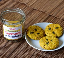 Biscuiți de Ovăz cu Turmeric și Semințe image