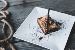 Cheesecake brownie image