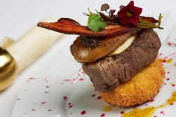 Siganture dish  „beef rossini” image
