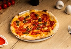Pizza Golosa Picante image