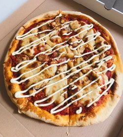 Pizza Beyond Meat image