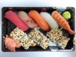 Sushi combination Nami (11piese) image