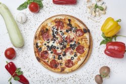 Pizza Salami 24 cm image